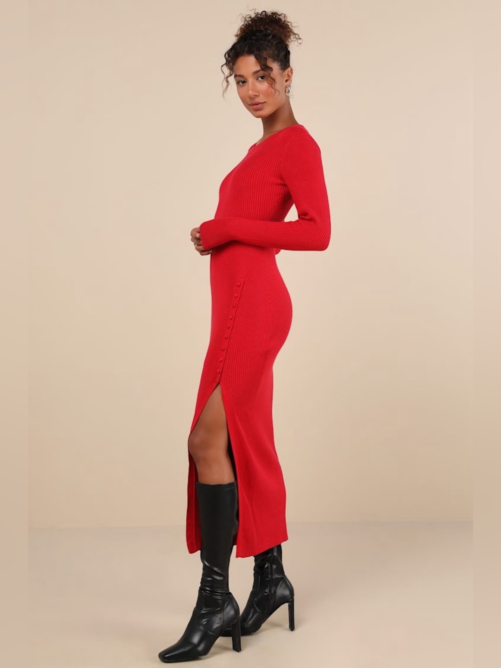 🆕(NWT) LULUs Refined Attitude Red Ribbed Side Button Midi Sweater Dress. MEDIUM